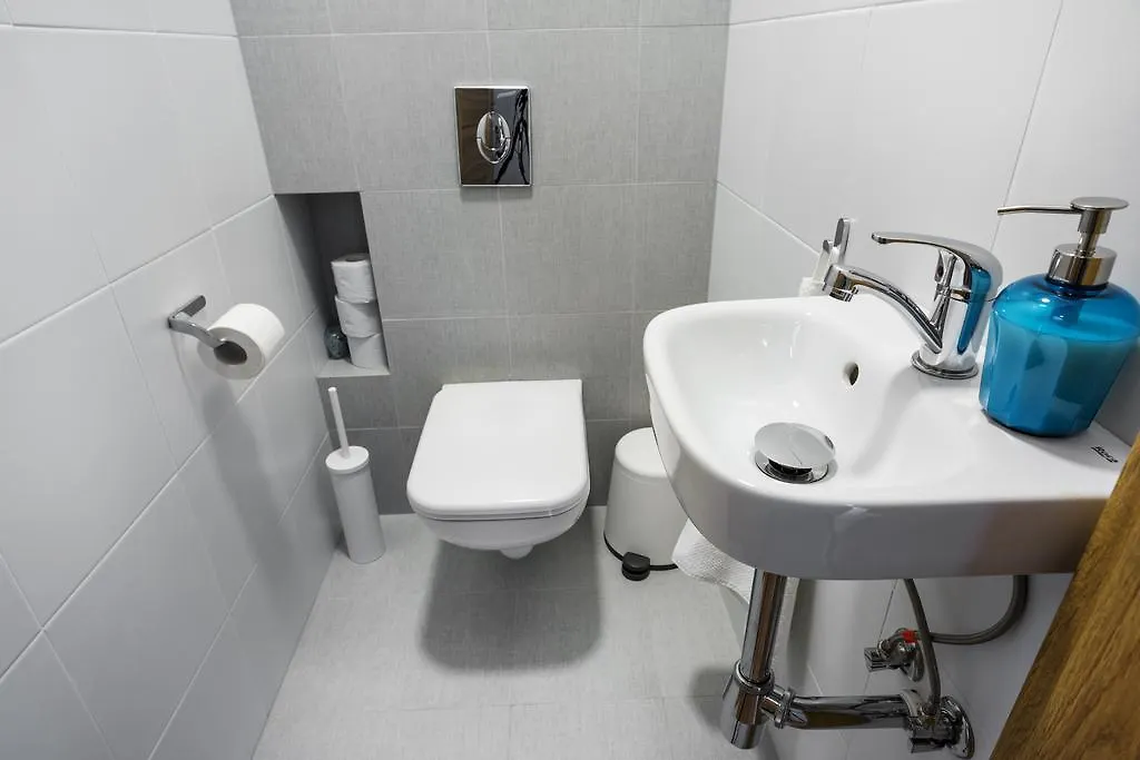 Jt Apartments/Dworska Krakow 0*,  Poland